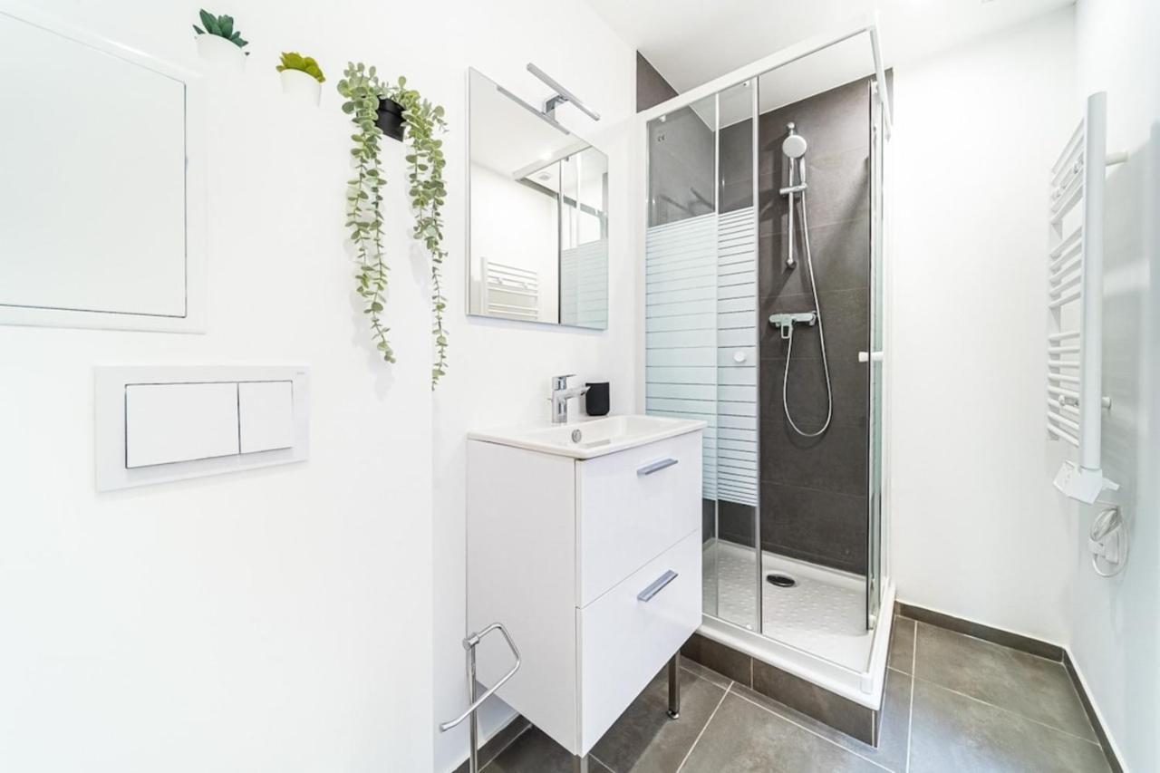 Apartment The Buisset Cozy 4-person In